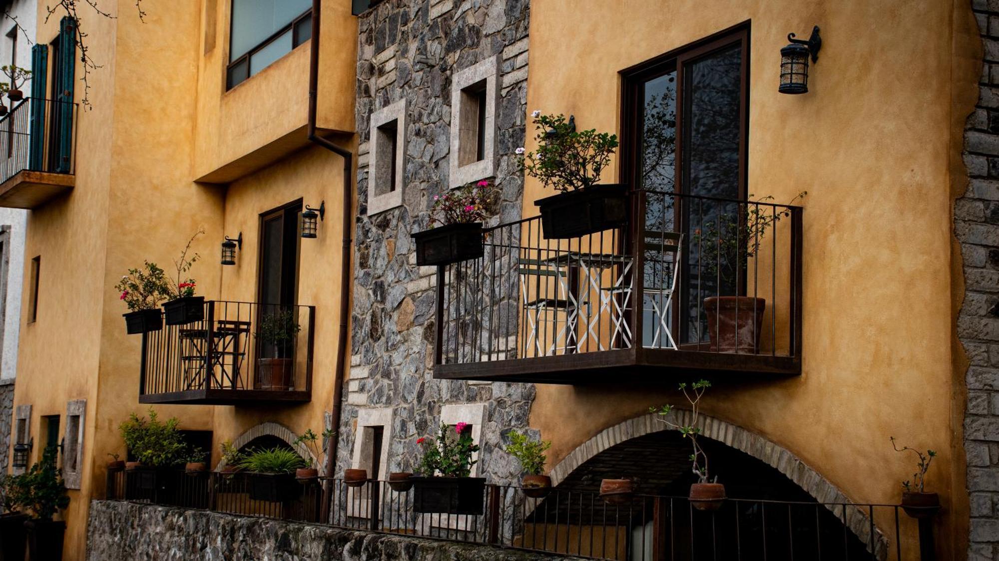 Porta Paradiso Valquirico, Albergo Boutique Santeagueda Eksteriør billede