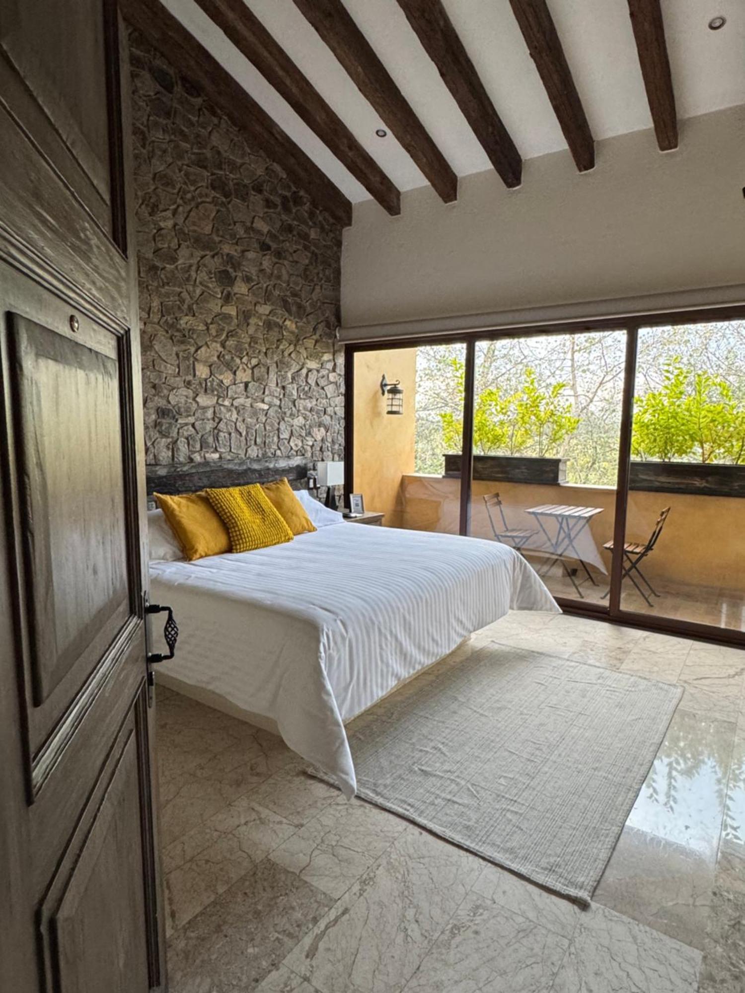 Porta Paradiso Valquirico, Albergo Boutique Santeagueda Eksteriør billede
